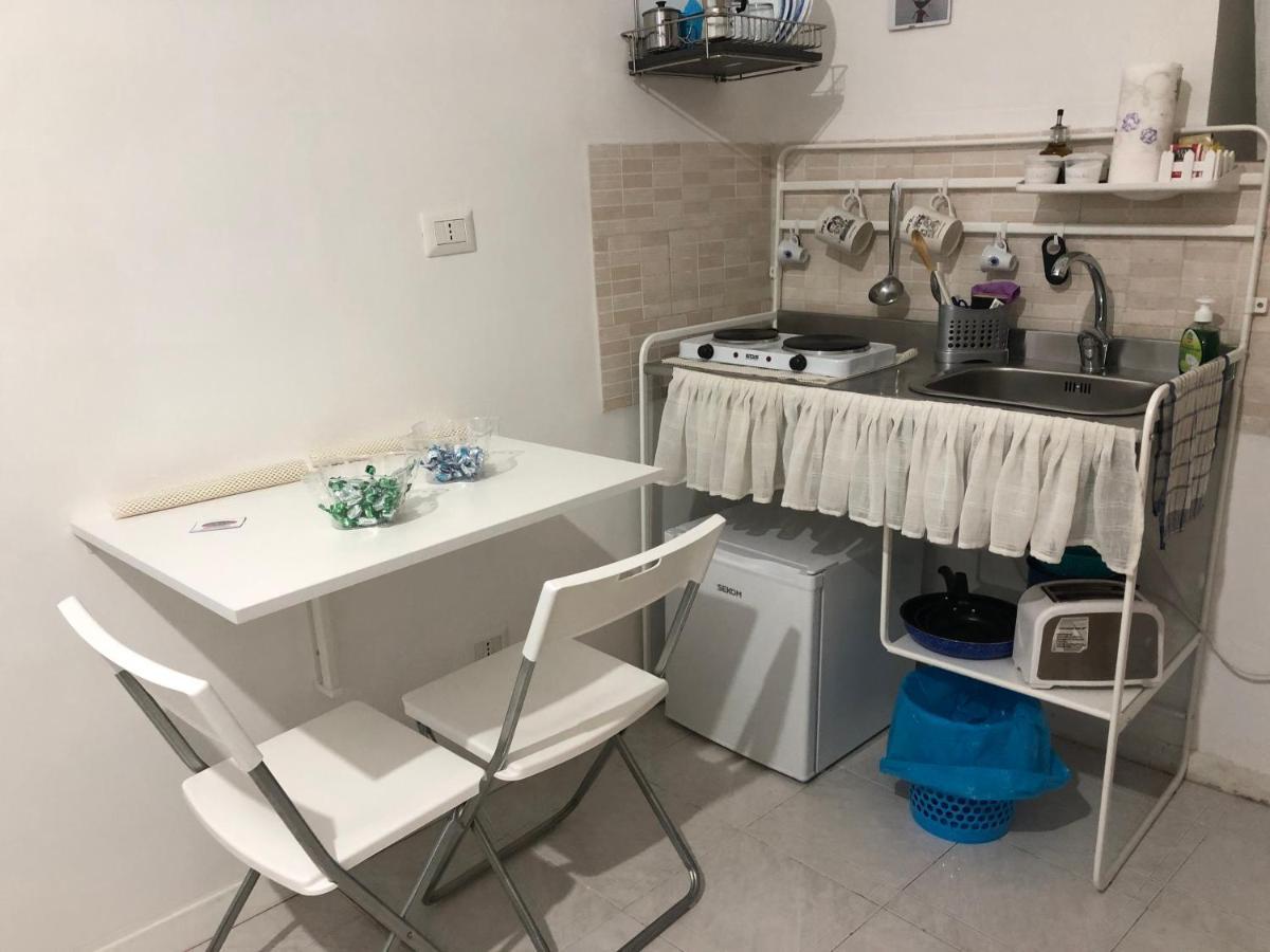 Casa Vacanza De Luca Napoli Bagian luar foto